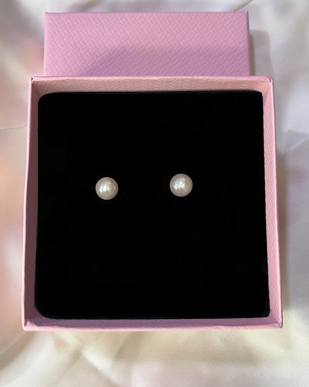 Set of 2 Korean Style Butterfly & Pearl Earrings Set for Women | Golden Minimal Mismatch Earrings